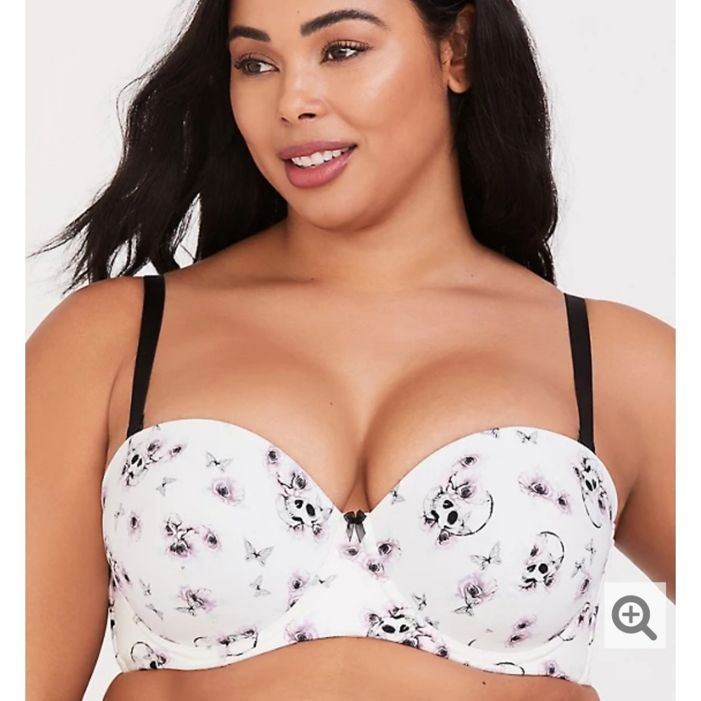Torrid strapless bra NWT